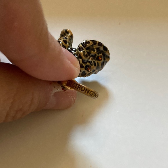 Jay Strongwater Leopard Charm - Picture 2 of 5